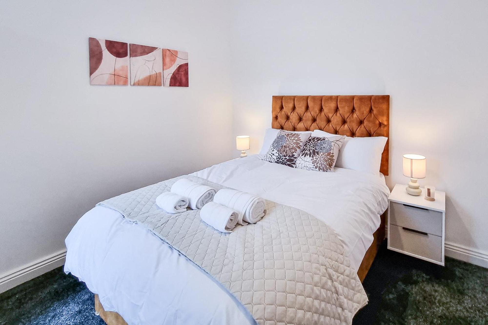 Ashfield Co-Living - Private Room Self-Cater Manchester Extérieur photo