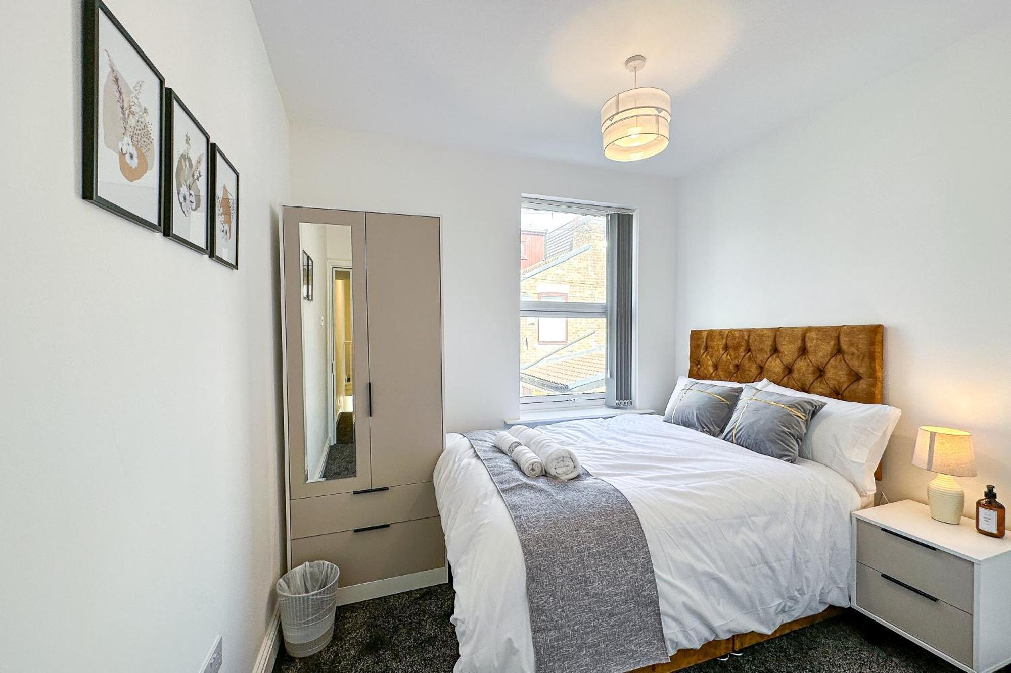 Ashfield Co-Living - Private Room Self-Cater Manchester Extérieur photo