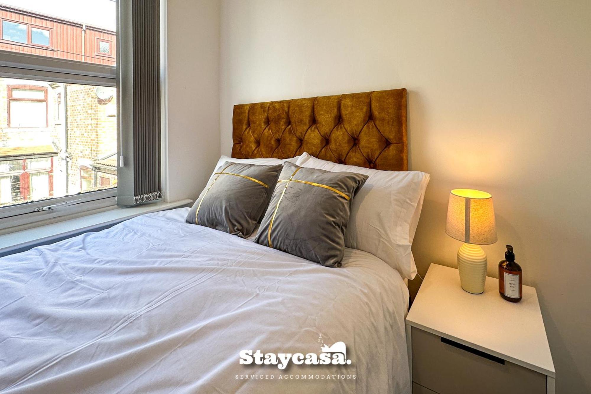 Ashfield Co-Living - Private Room Self-Cater Manchester Extérieur photo