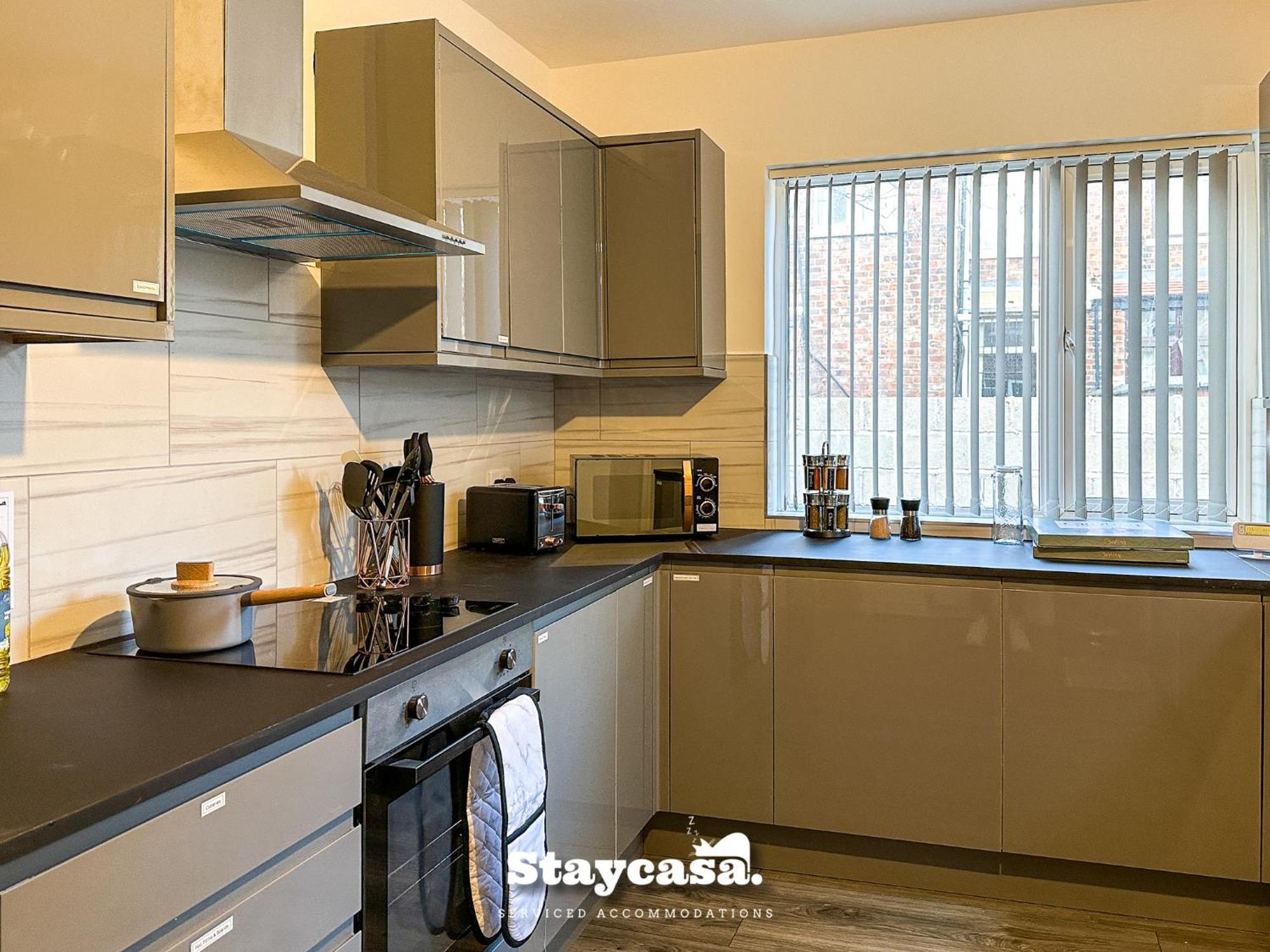 Ashfield Co-Living - Private Room Self-Cater Manchester Extérieur photo
